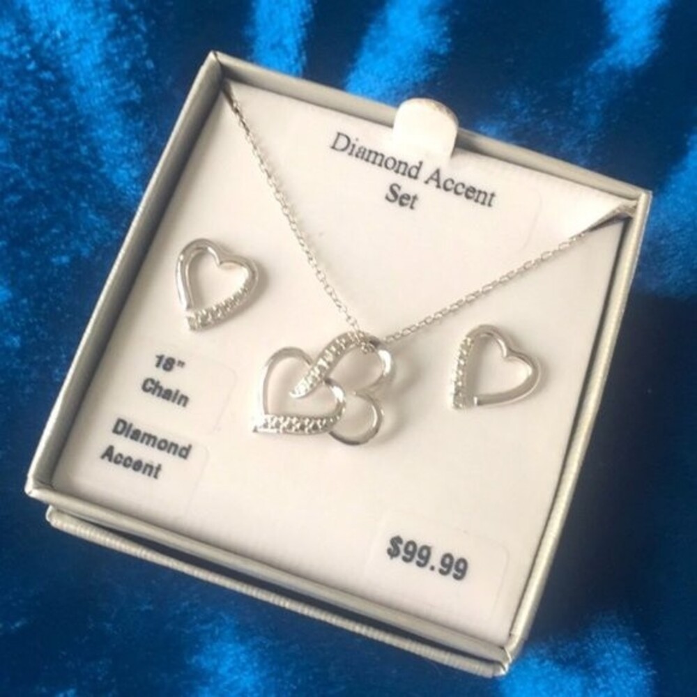 Diamond Accent Silver Heart Earrings Necklace Set $100 NWB